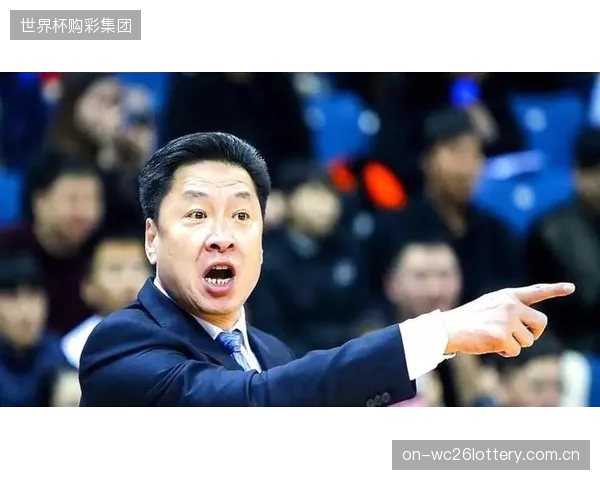 李春江高压防守体系面临终极考验，上海队欲用窒息节奏登顶。